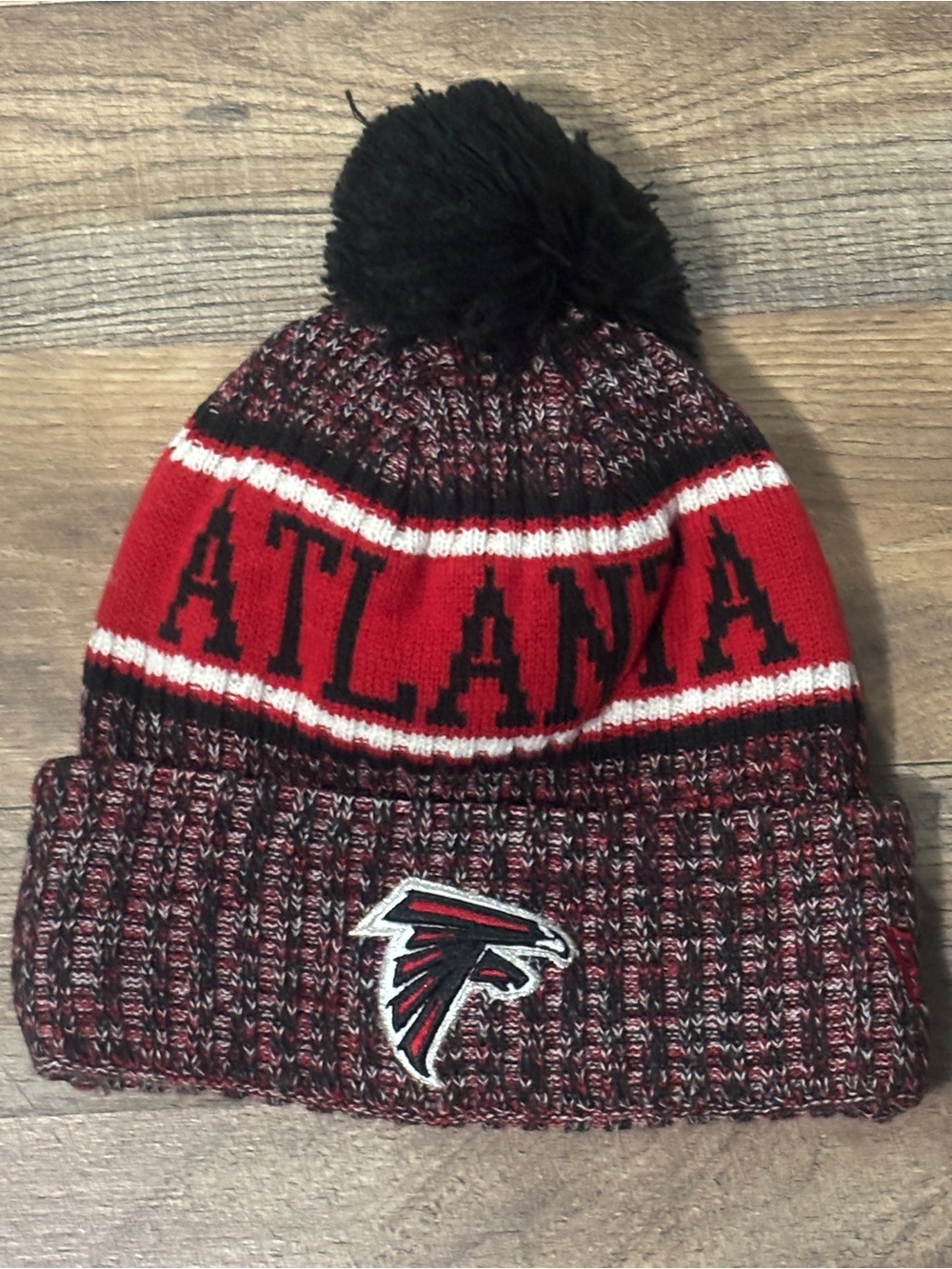 NFL Atlanta Falcons Red and Black Pom Knit Beanie - Kids